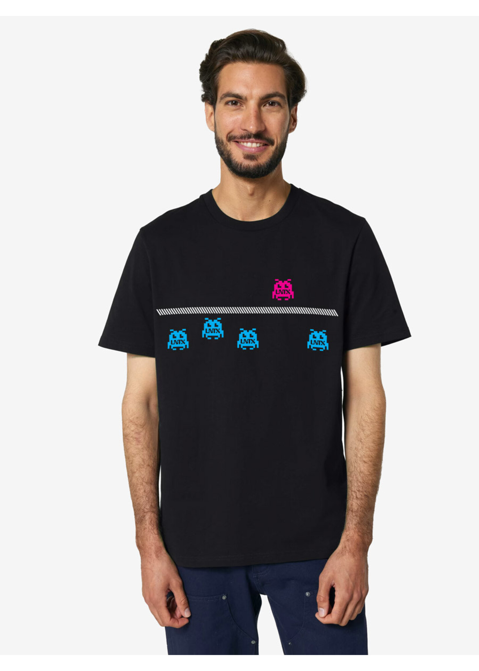 STAND OUT SPACE INVADER T-SHIRT