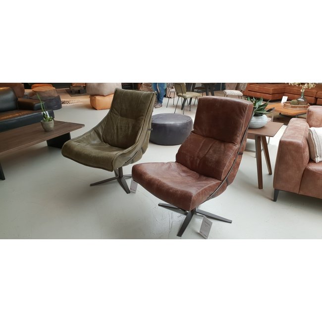 Het Anker Draaifauteuil Rasmus L60  met houten of gestoffeerde armleuning