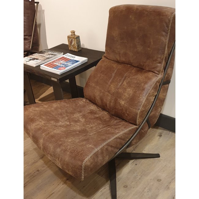Het Anker Draaifauteuil Rasmus L60  met houten of gestoffeerde armleuning