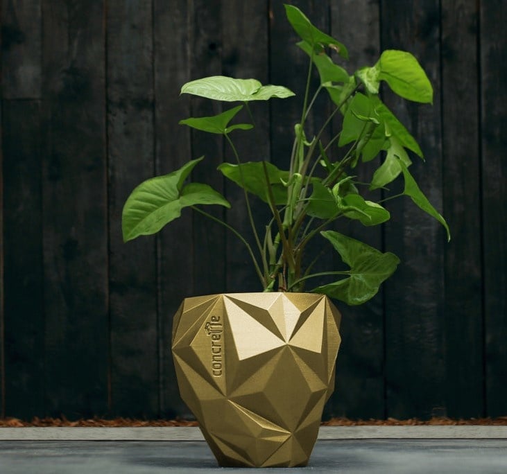 gemakkelijk te kwetsen Verslaving Verbinding verbroken Bloempot beton Geometric 13 cm Classic Gold - Gratis verzending - De Woon  Winkel