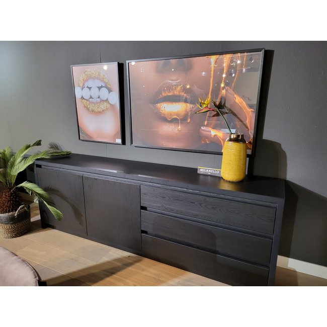 WoonMax Dressoir Milanello 2 deurs / 3 laden 242 cm