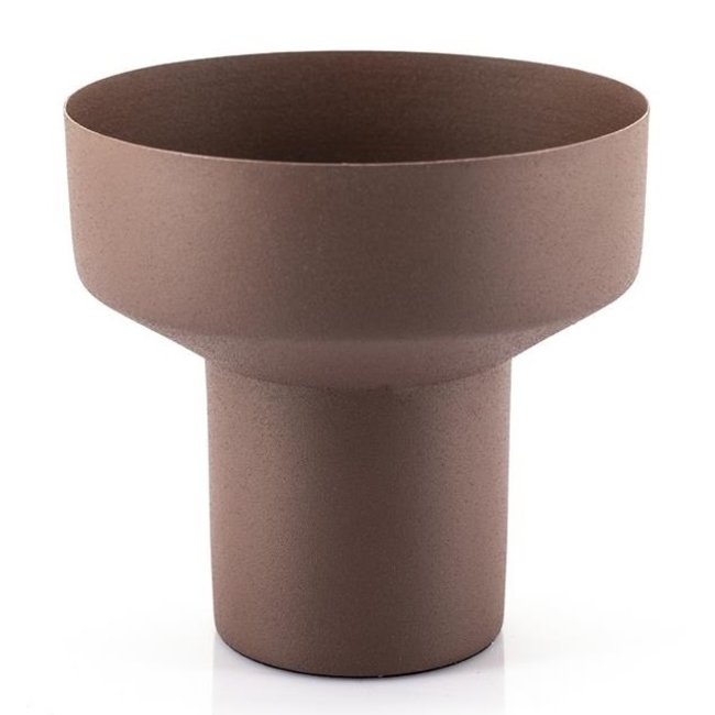 By Boo Vaas Buck small - bruin