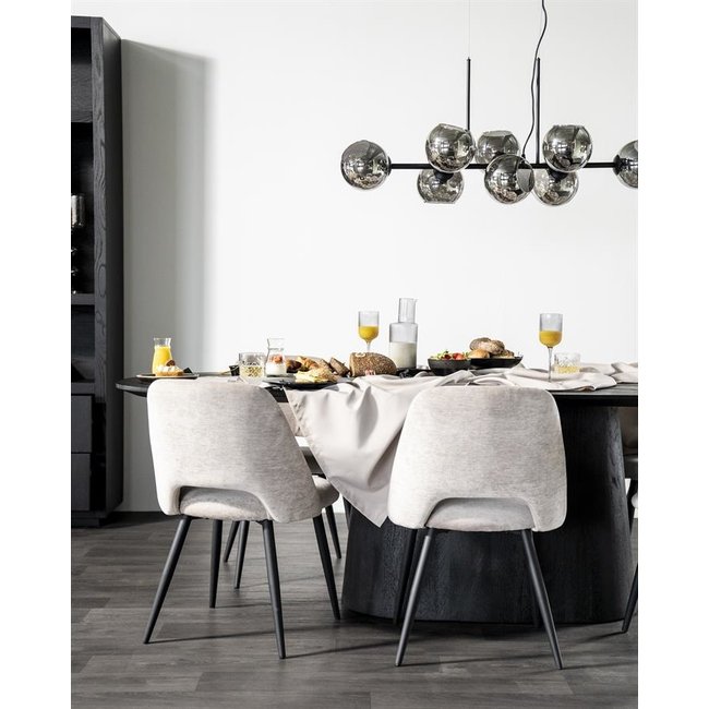 Eleonora Eettafel Aron ovaal 200x110 - zwart