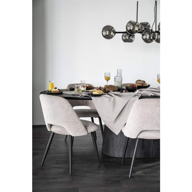 Eleonora Eettafel Aron ovaal 300x110 - zwart