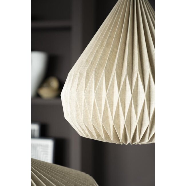 By Boo Hanglamp Zuki – Type 3