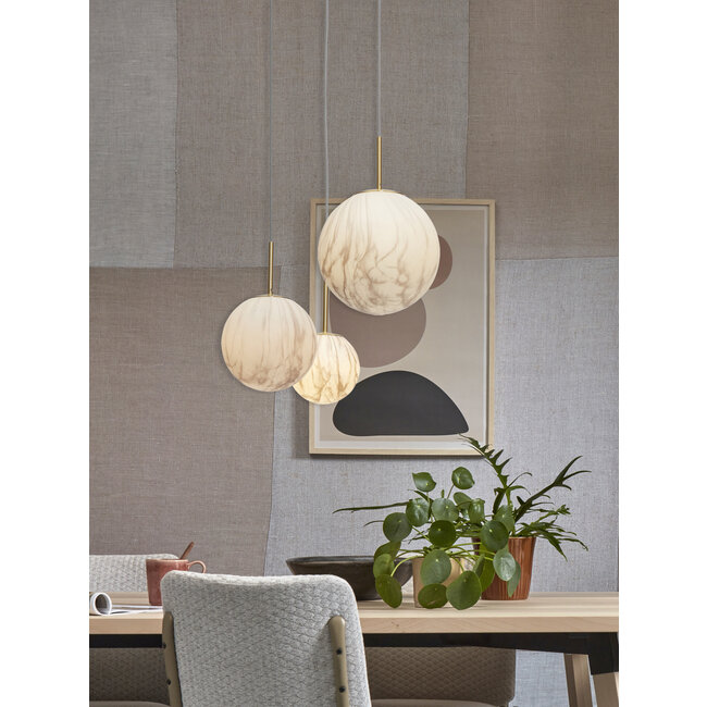 it's about RoMi Hanglamp glas/ijzer Carrara bol wit marmerprint/goud M