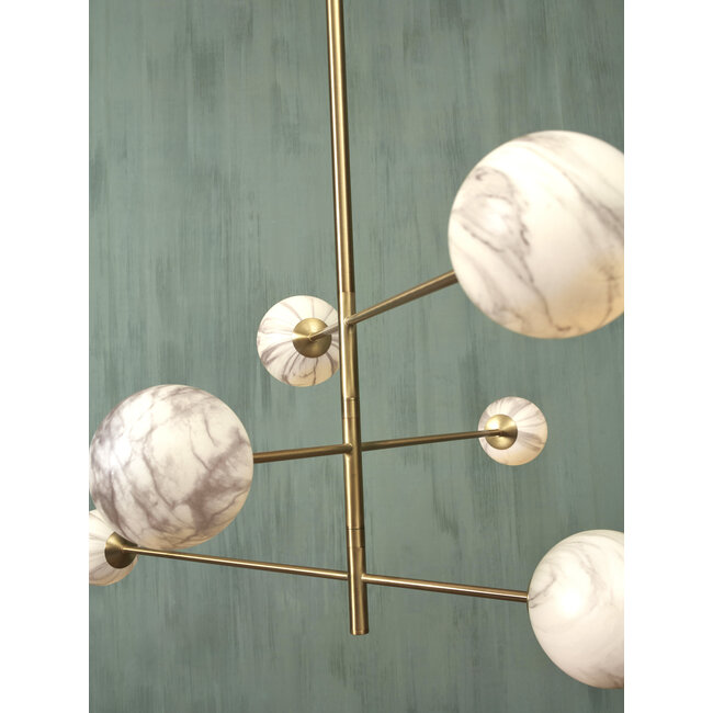 it's about RoMi Hanglamp glas/ijzer Carrara 3-arm met 6 bollen wit marmerprint/goud