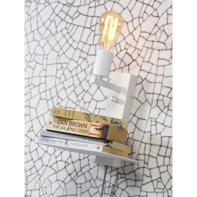 it's about RoMi Wandlamp ijzer Florence met plank+usb incl.dimmer wit