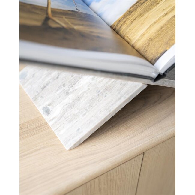 By Boo Boekenstandaard Tsun