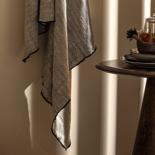 Woood Posture bijzettafel hout walnoot