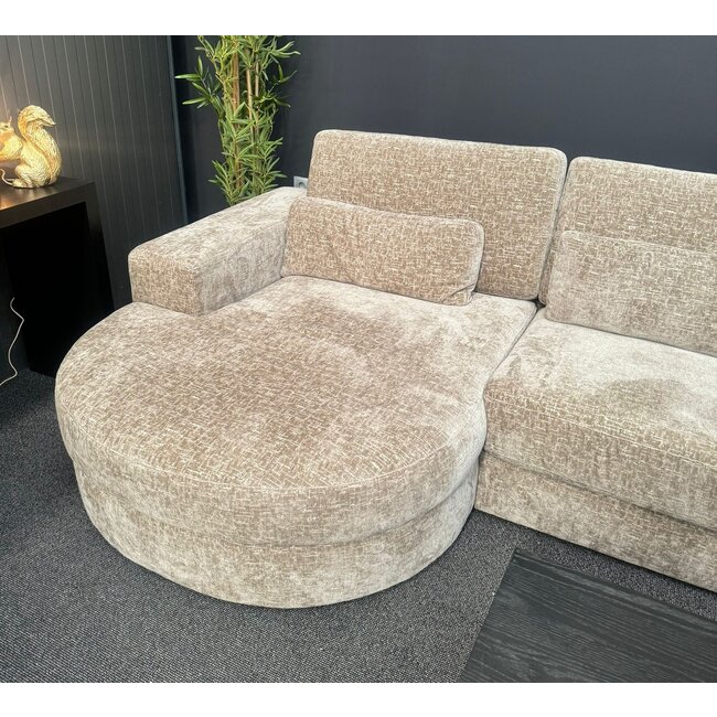 Richmond Interiors  Bank Felix lounge links rond + 2.5 zits - Island shitake 124 - Showroommodel