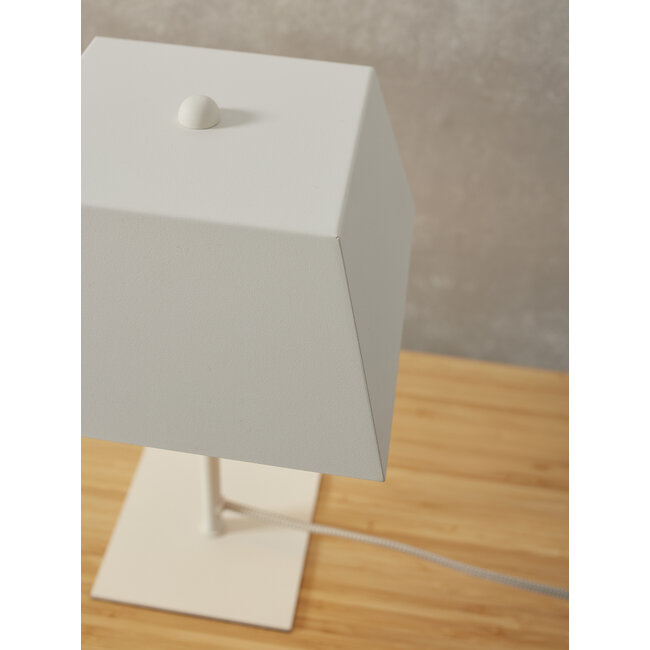 it's about RoMi Tafellamp Perth vierkant wit