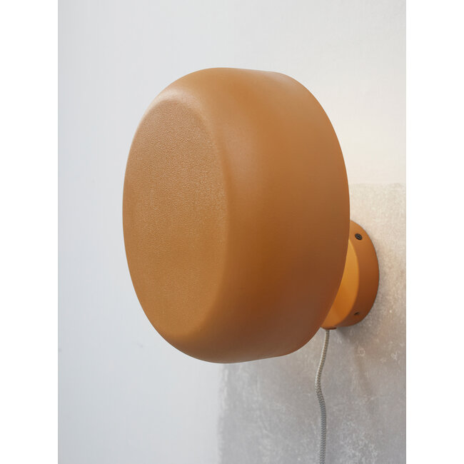 it's about RoMi Wandlamp ijzer Porto mosterd