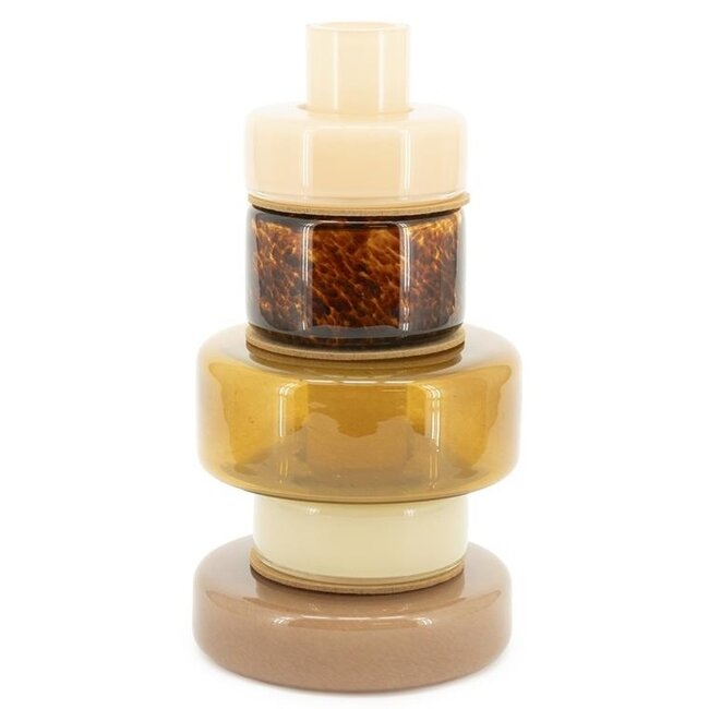 By Boo Vaas Golas - bruin