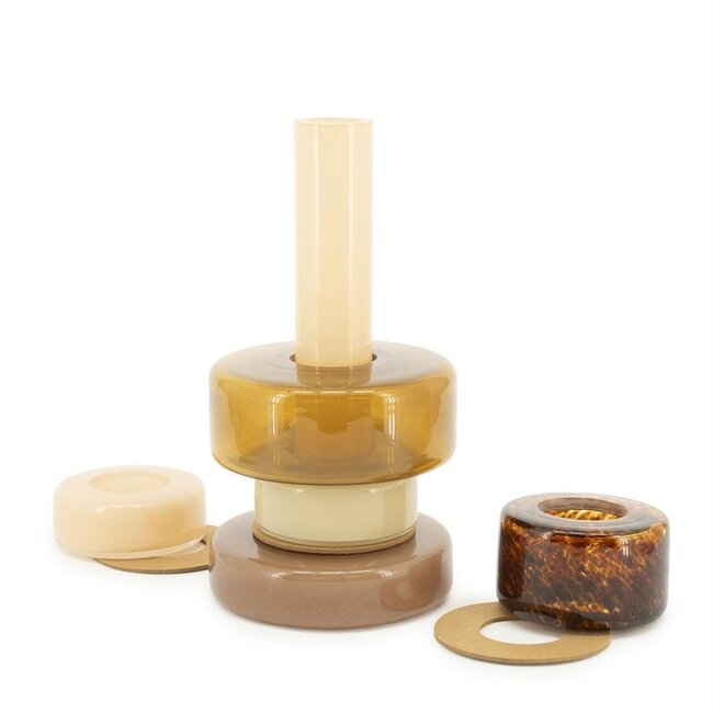 By Boo Vaas Golas - bruin