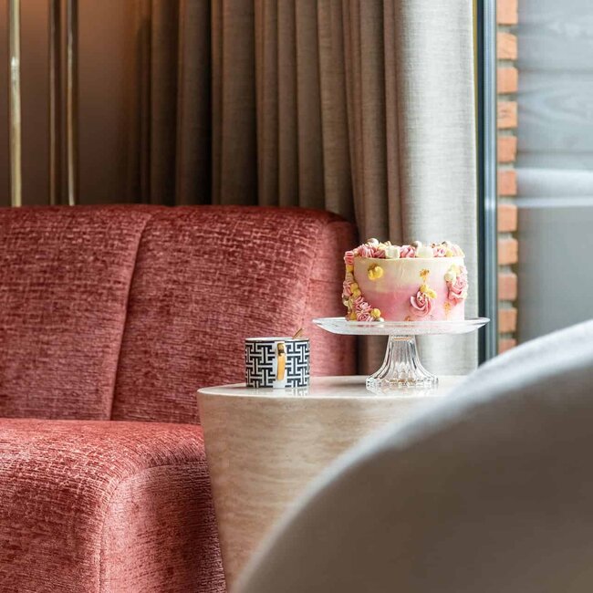 Richmond Interiors  Bijzettafel Fictus Travertine faux Beige