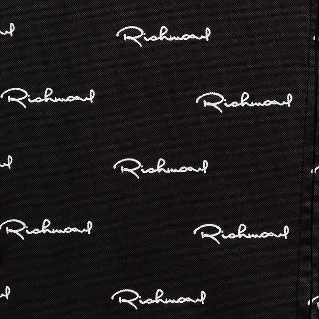 Richmond Interiors  Bank Holly Sheep 01 nature