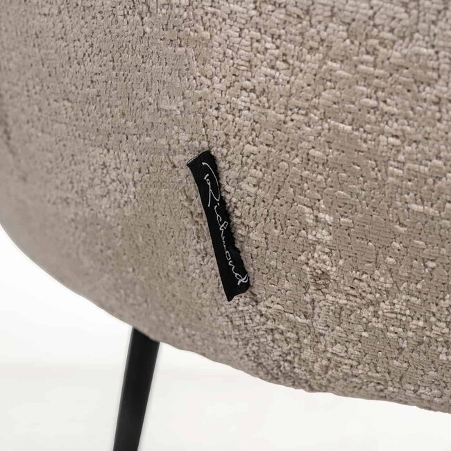 Richmond Interiors  Stoel Ruby Bergen 104 taupe chenille