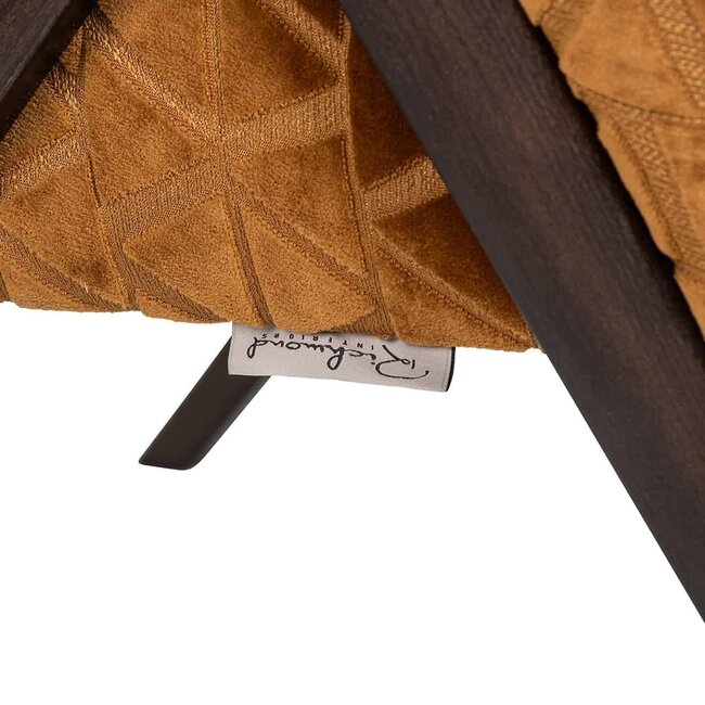 Richmond Interiors  Fauteuil Mia Triangle 2013 old Goud