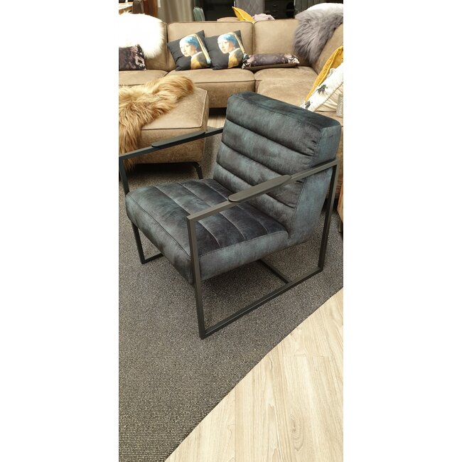 Het Anker Showroommodel Fauteuil Skipper Black & Blue vintage velvet