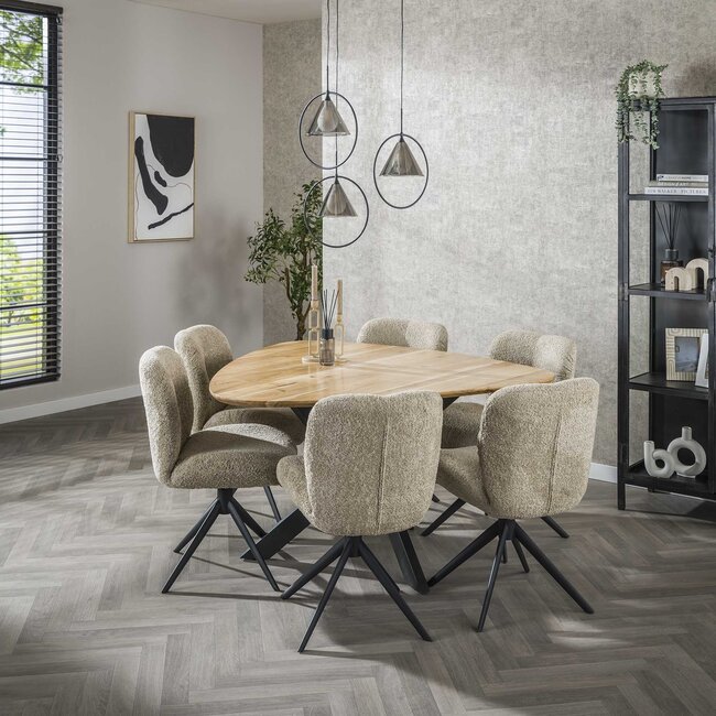 WoonStijl Eetkamertafel driehoek acacia