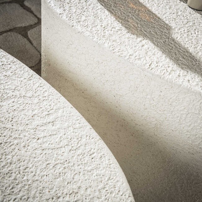 WoonStijl Salontafel driehoekig stone - set van 2