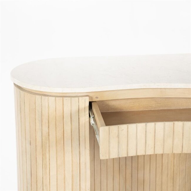 Eleonora Bureau Kira