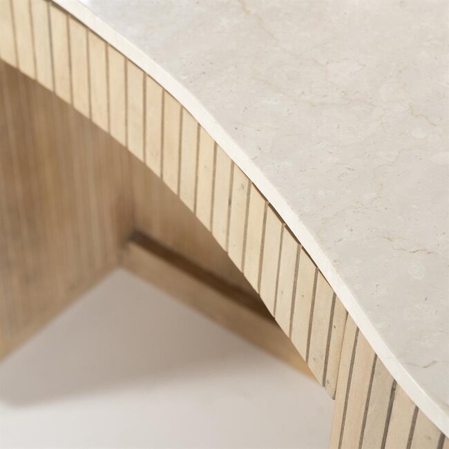 Eleonora Bureau Kira