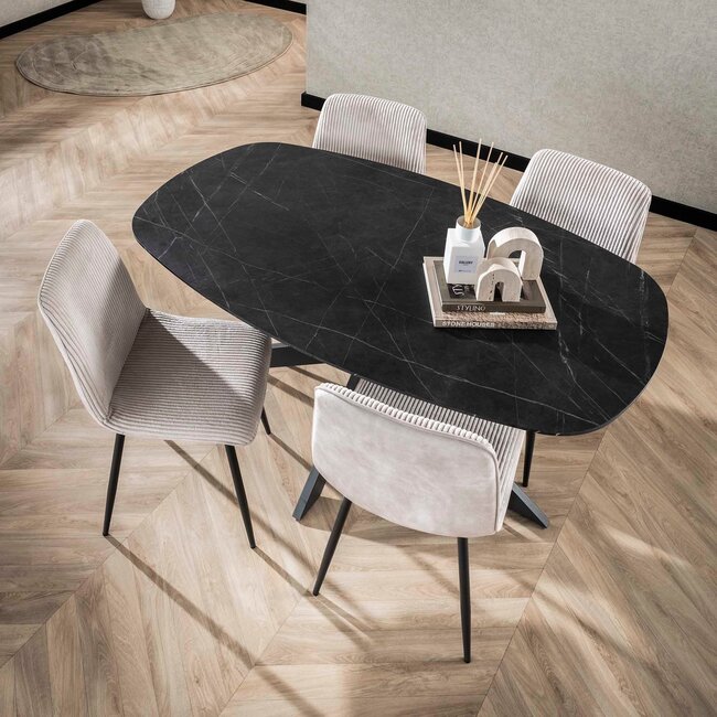 WoonStijl Eetkamertafel 150 deens ovaal zwart bruin