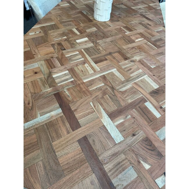 PTMD Eettafel Fieron Acacia naturel ovaal 240 cm - Showroommodel