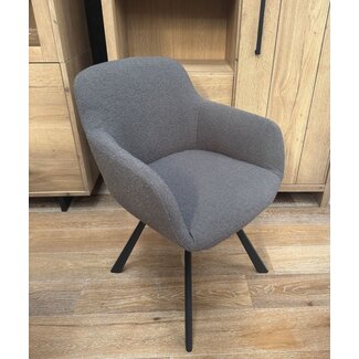 WOOOD Exclusive Juno eetkamerstoel bouclé midden grijs showroommodel