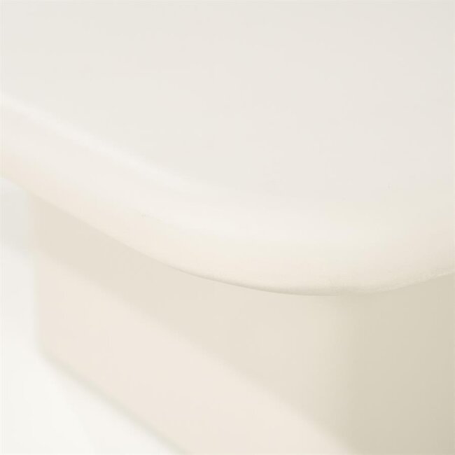 By Boo Salontafel Siminto