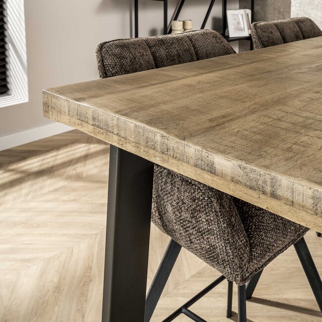 WoonStijl Bartafel 135x70 massief trapeziumvormig