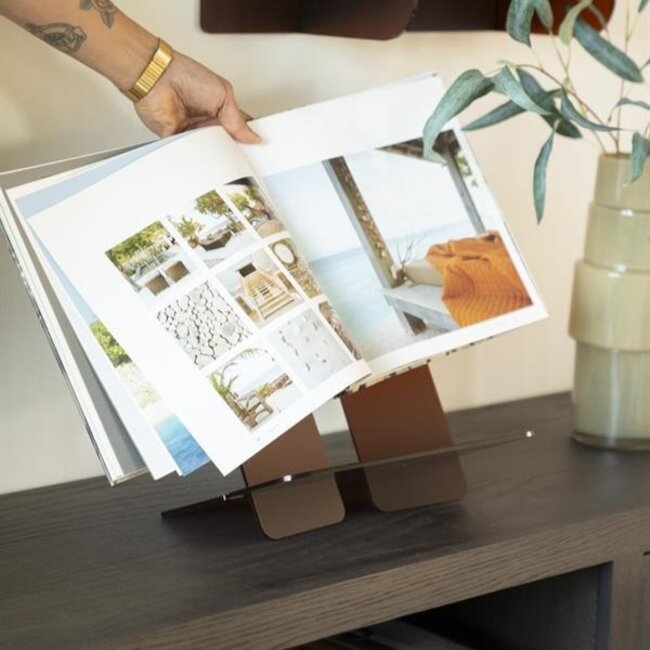 By Boo Boekensteun Booq