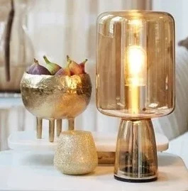 Een chique glazen tafellamp? Veel op voorraad!