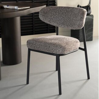 By Boo Eettafelstoel Jari - taupe By Boo Eettafelstoel Jari - taupe