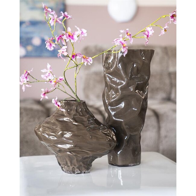 By Boo Vaas Rias klein – bruin