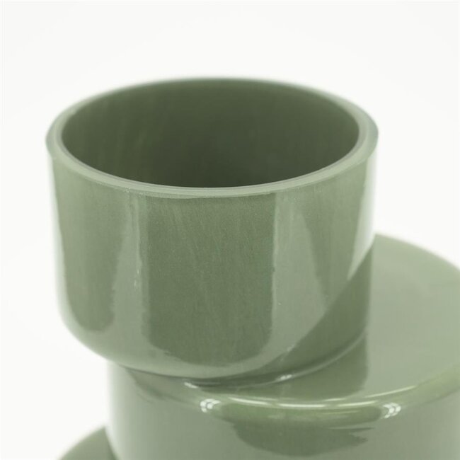 By Boo Vaas Pila – mosgroen