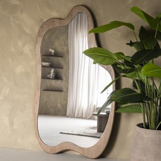 By Boo Spiegel Laban XL