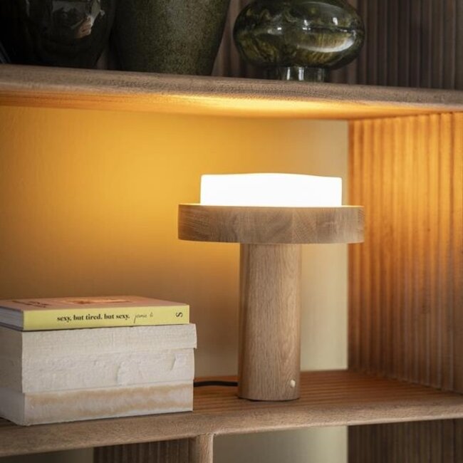 By Boo Tafellamp Oaka