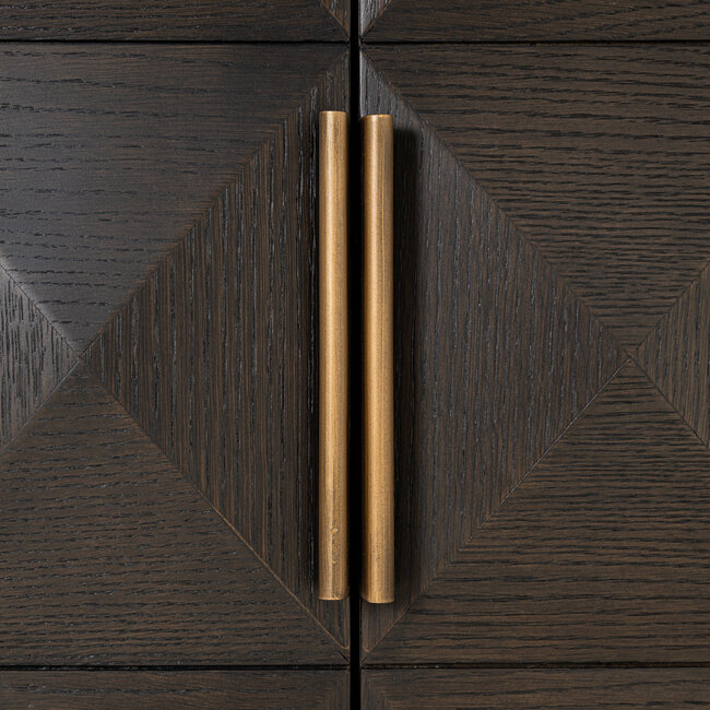 Richmond Interiors  Dressoir Claremont brown  4-doors 2-shelves