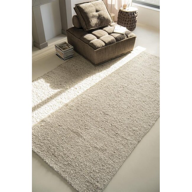 By Boo Vloerkleed Kalme 190x290 cm - bruin