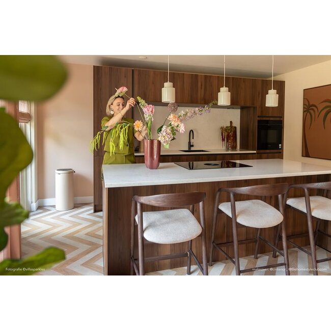 Eleonora Barstoel Rayven - bruin