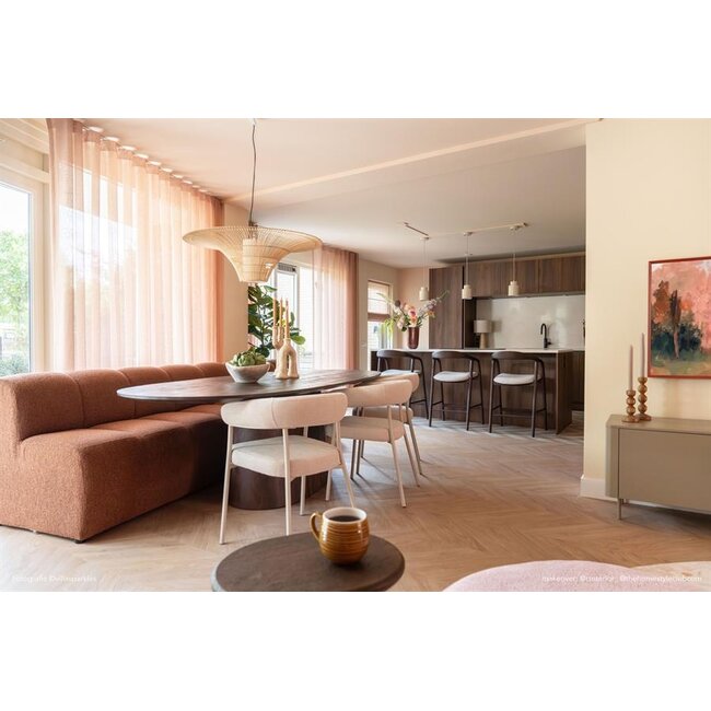 Eleonora Eettafel Aron ovaal 200x110  - bruin