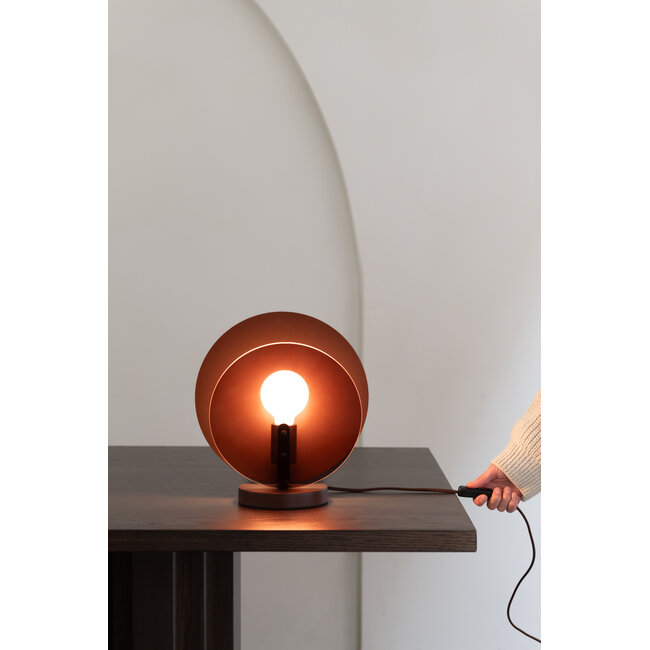 it's about RoMi Tafellamp Toledo bruin