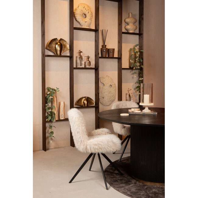 PTMD Ornament Aleria Beige dame met fluit op marmeren voetstuk