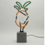 Locomocean Neon licht met voet - Pineapple