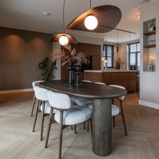 Richmond Interiors  Eettafel Ellington bruin 230