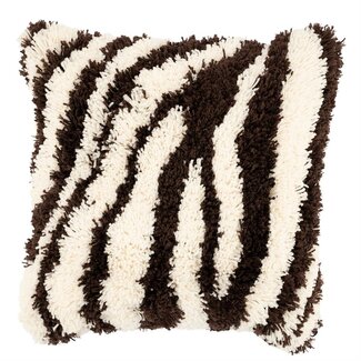 By Boo Kussen Marty - bruin