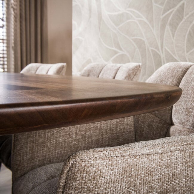 WoonStijl Eettafel Central Deens ovaal 215 cm acacia bruin